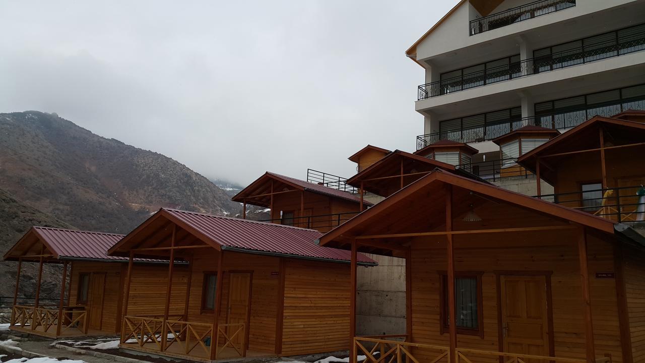 Karsi Bahce Hotel Sebinkarahisar Екстериор снимка